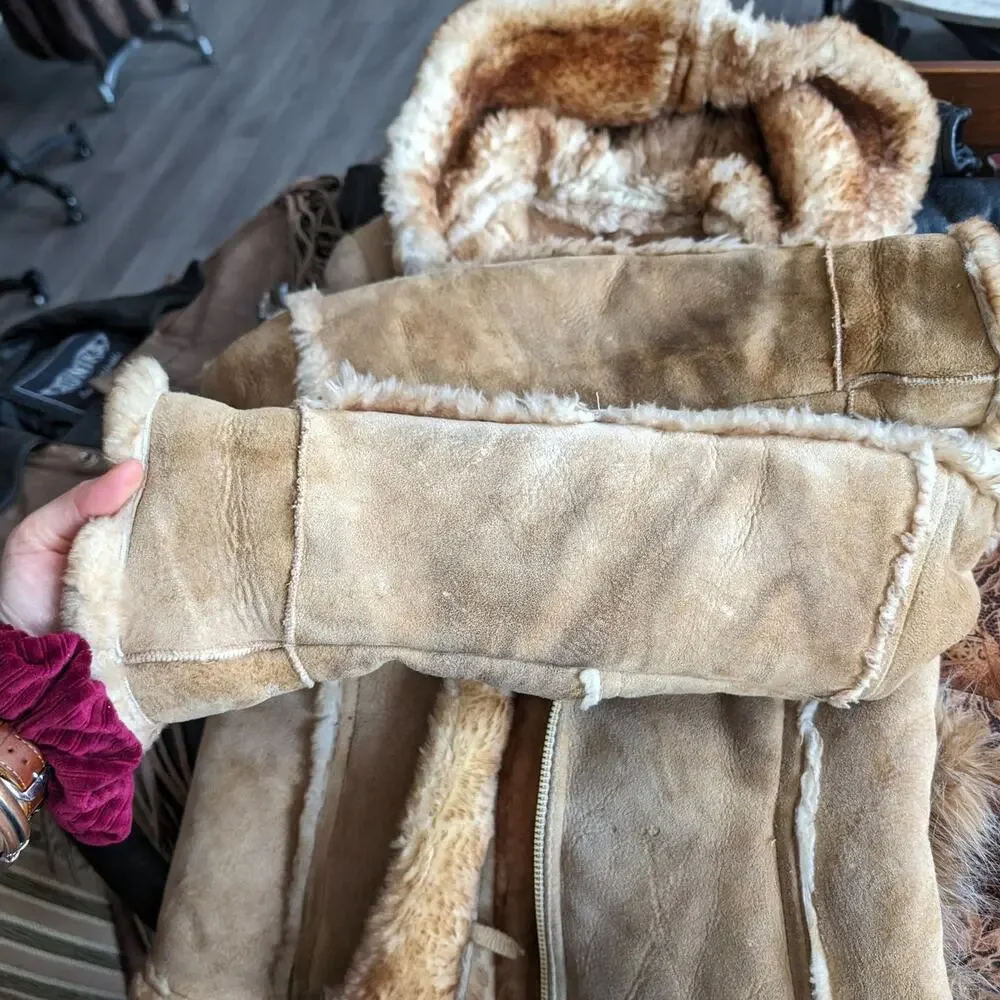 Vintage Tan Suede Shearling Coat Brown Wool Jacket Boho Chic Fur Coat Hood XS - Picture 9 of 12